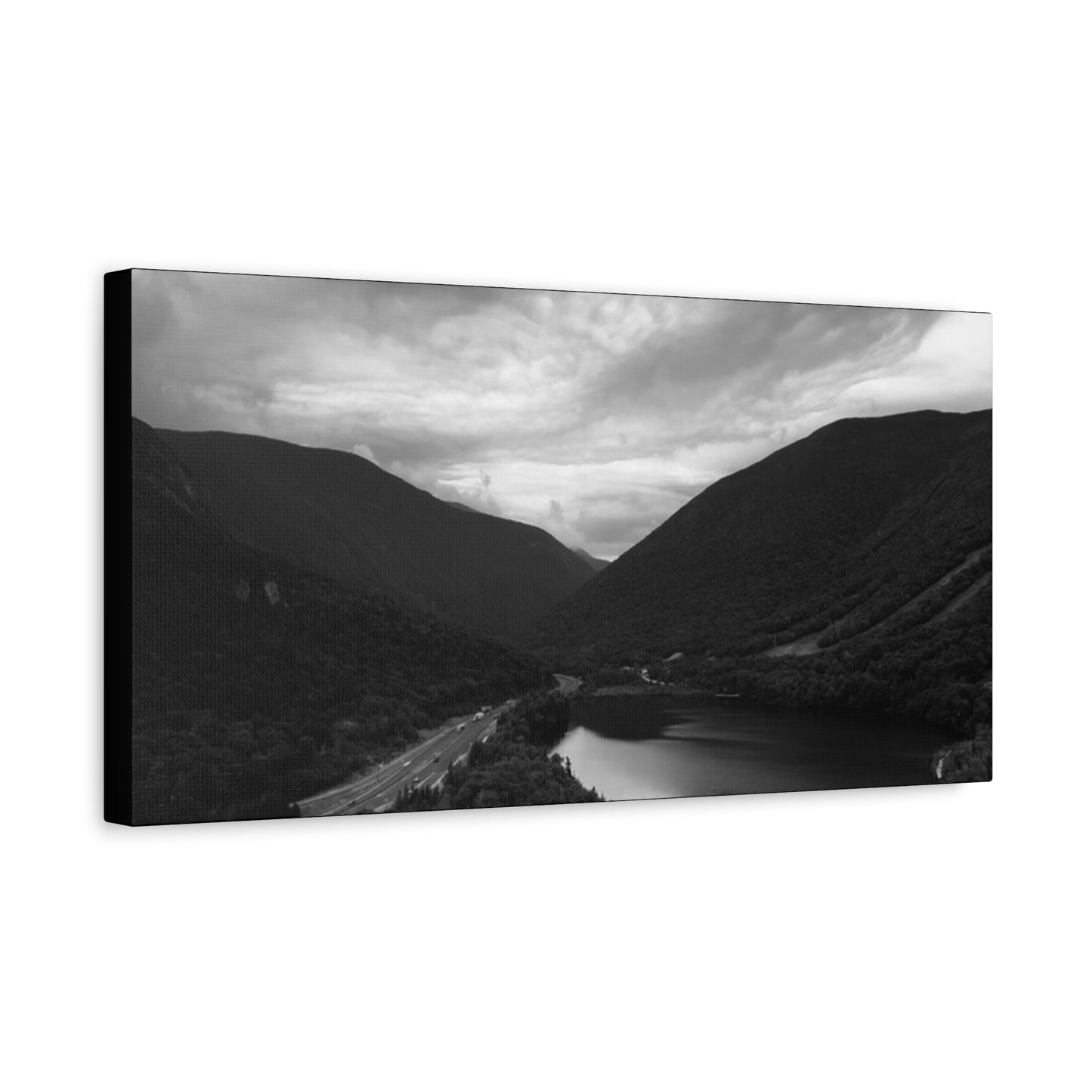 “Monochrome Valleys” // Signature Set