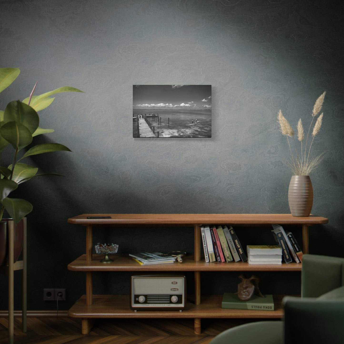"The Hours Drift Easy Here" // Signature Set
