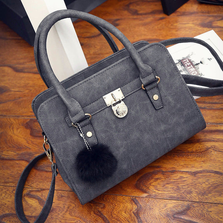 Véra Luxe Handbag