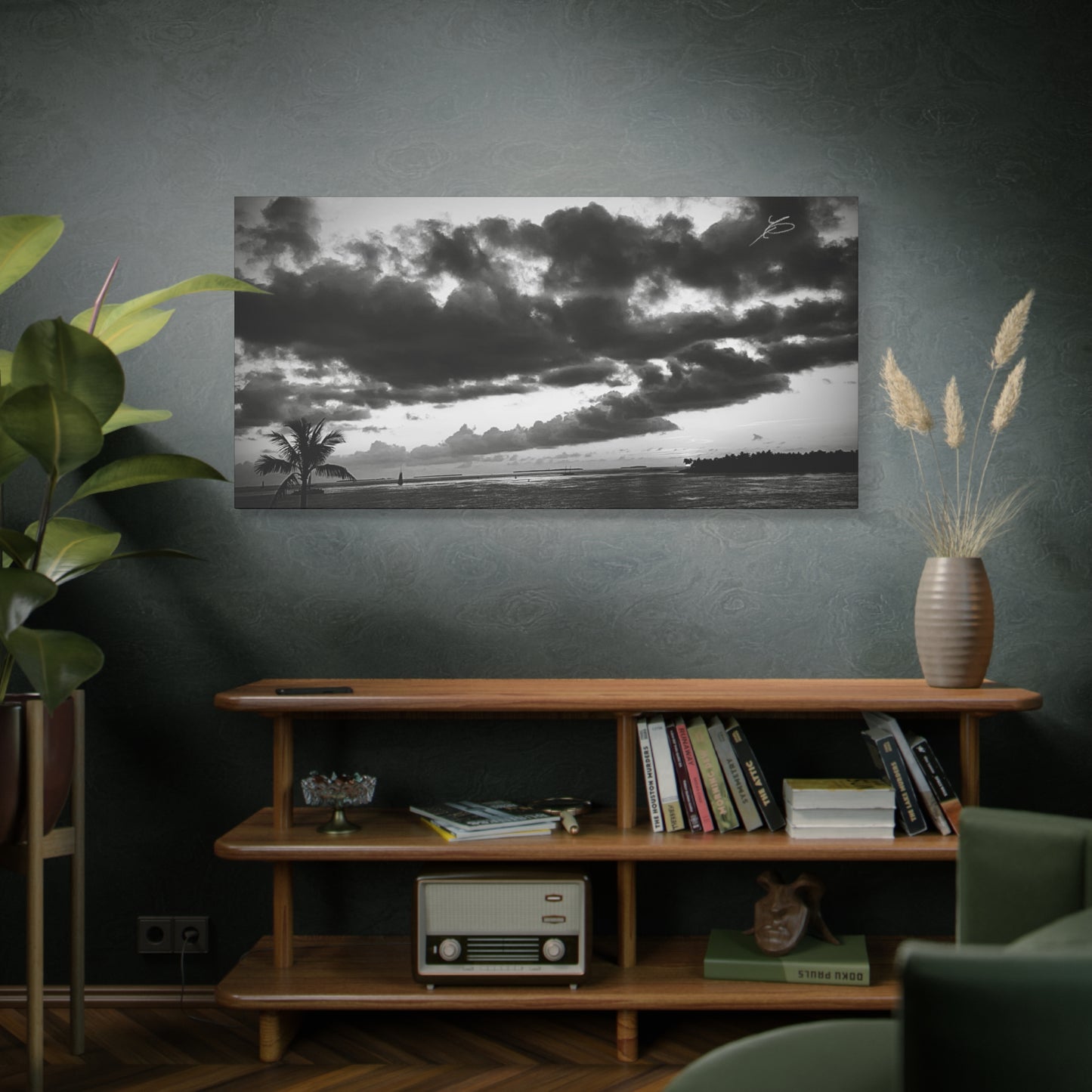 "Blackwater Dusk” // Signature Set