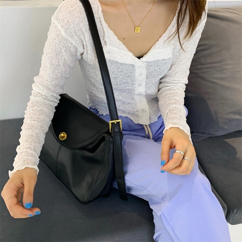 The Bellamy Leather Shoulder Bag