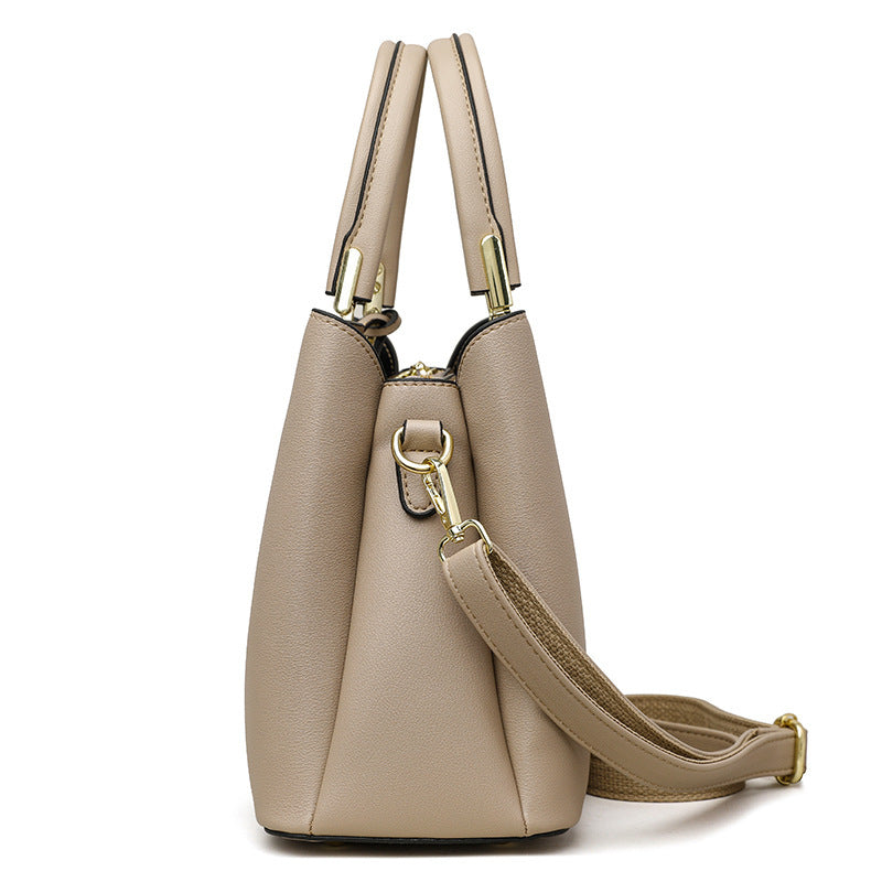 Luvette Sendid Messenger Bag