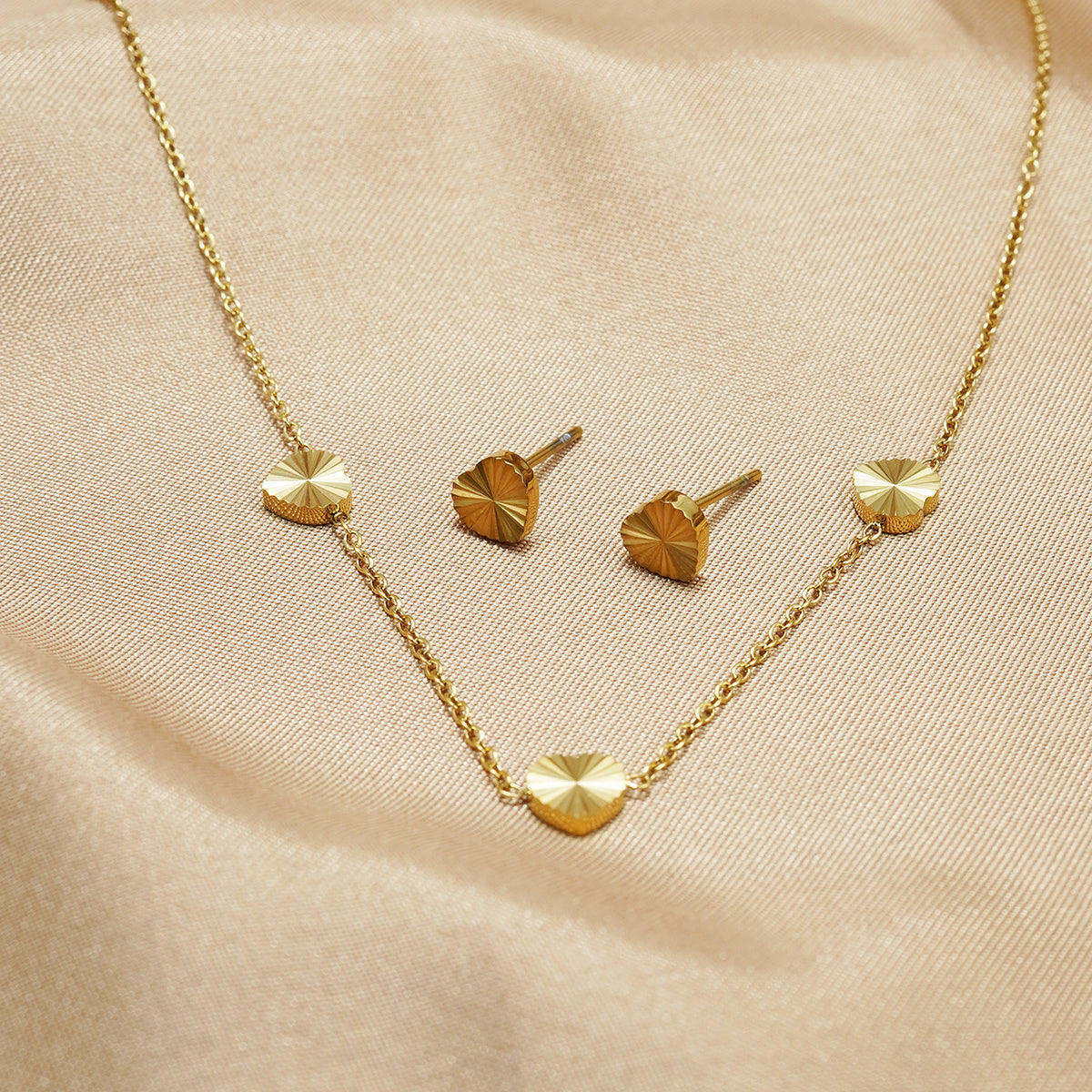 Twilight SET 18K Gold Plated Heart Necklace & EarringS